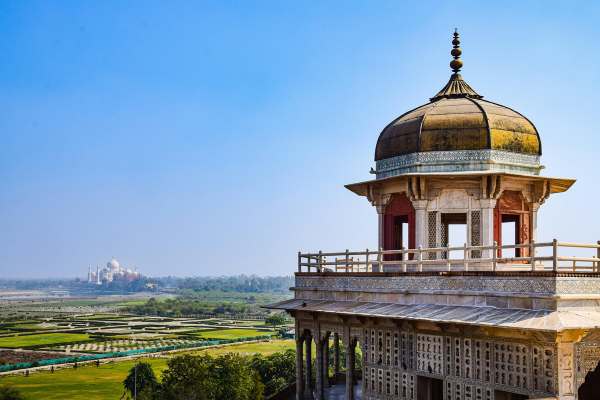 Taj Mahal Sunrise Tour (2)